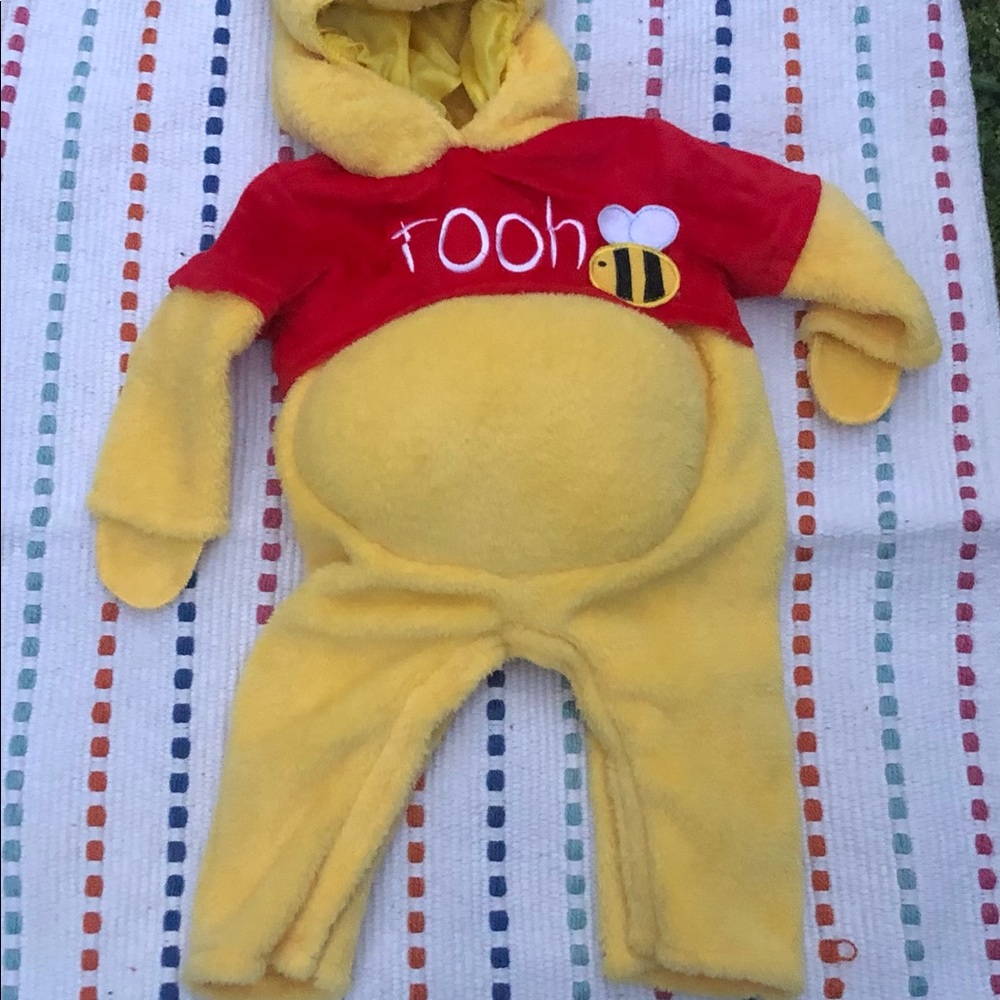 Disney Winnie The Pooh Deluxe Plush Jumpsuit Infant/Costume